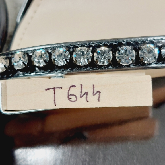 New Marc Fisher Karima Black Metallic Ankle Strap Heels Sandals T644 - Picture 14 of 14